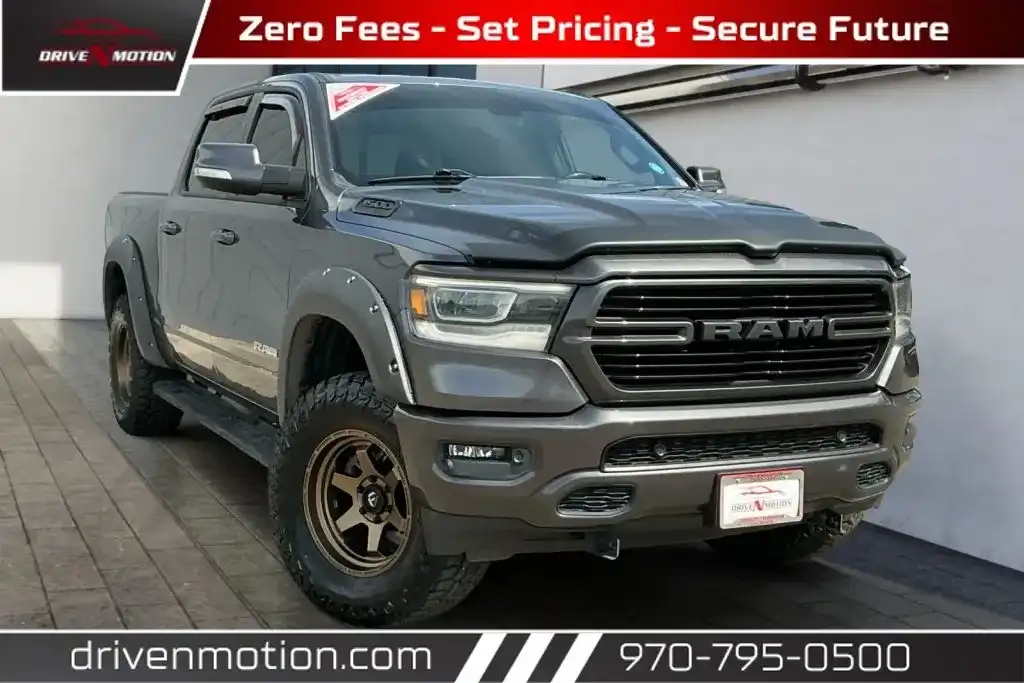 2019 RAM 1500 Big Horn/Lone Star 4WD Crew Cab 5'7's photo