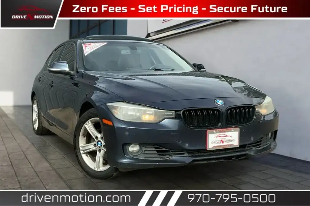 2015 BMW 3 Series 328i xDrive Sedan's photo