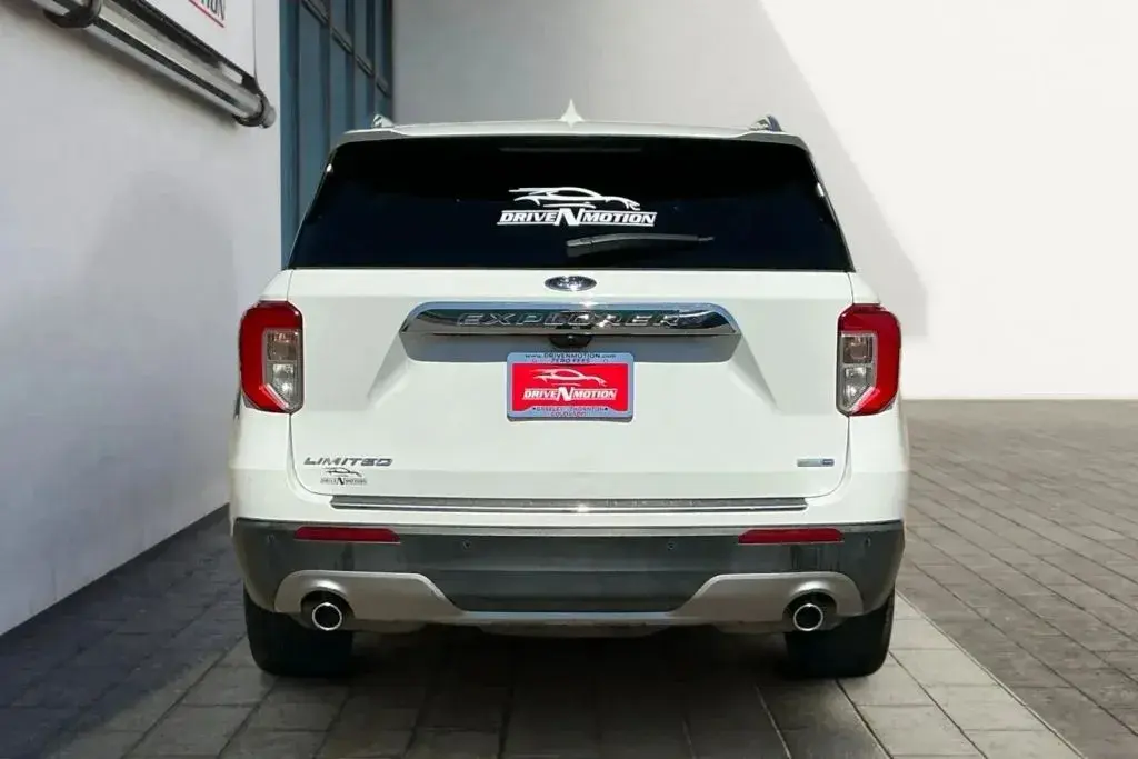 2020 Ford Explorer Limited 4WD photo 5