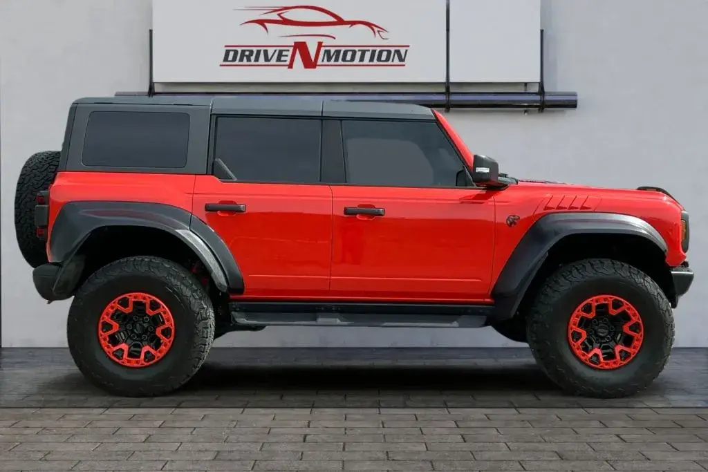 2023 Ford Bronco Raptor 4WD photo 3