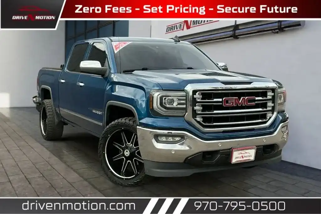 2018 GMC Sierra SLT 4WD Crew Cab Short Box's photo