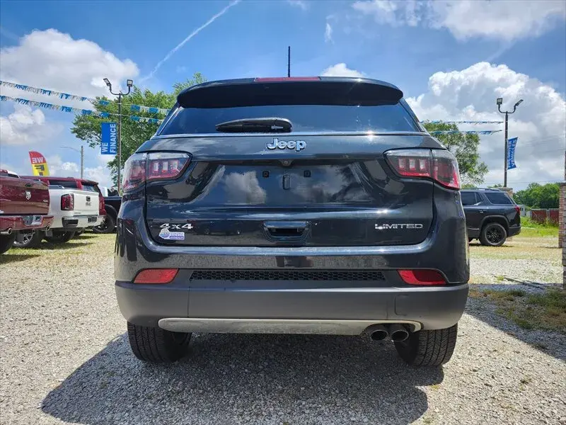 2018 Jeep Compass Limited 4X4 photo 4