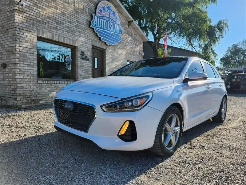2018 Hyundai Elantra GT GT Sport DCT's photo