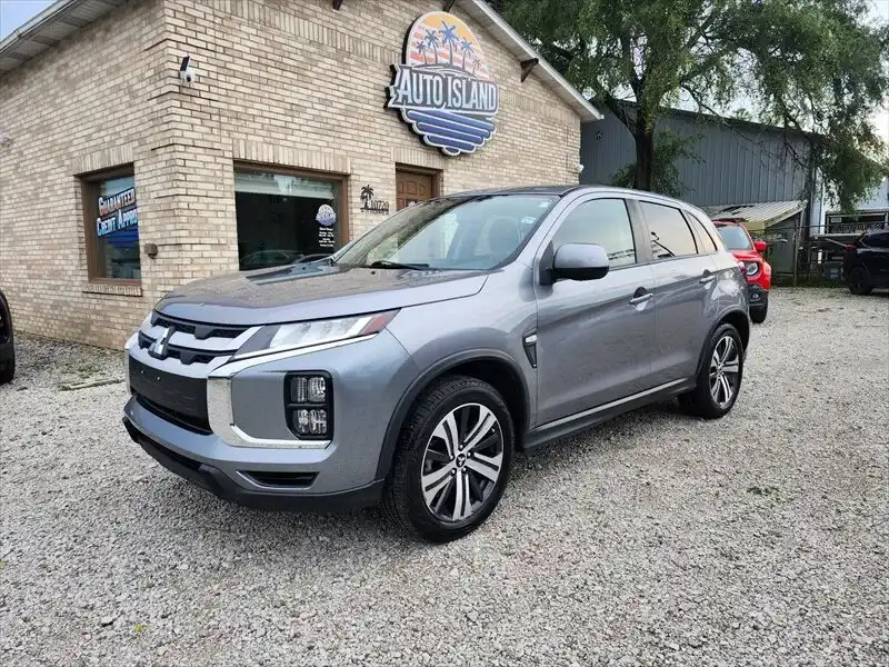 2021 Mitsubishi Outlander Sport 2.0 ES AWC CVT's photo