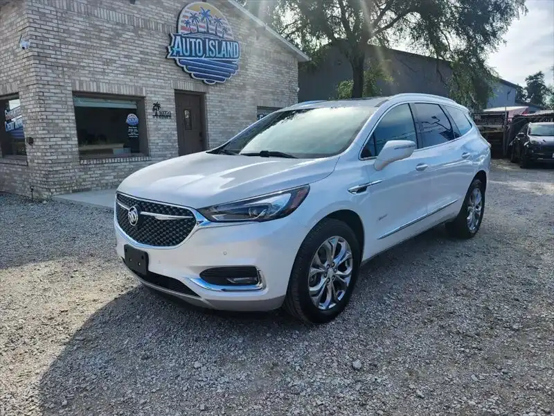 2019 Buick Enclave Avenir AWD's photo