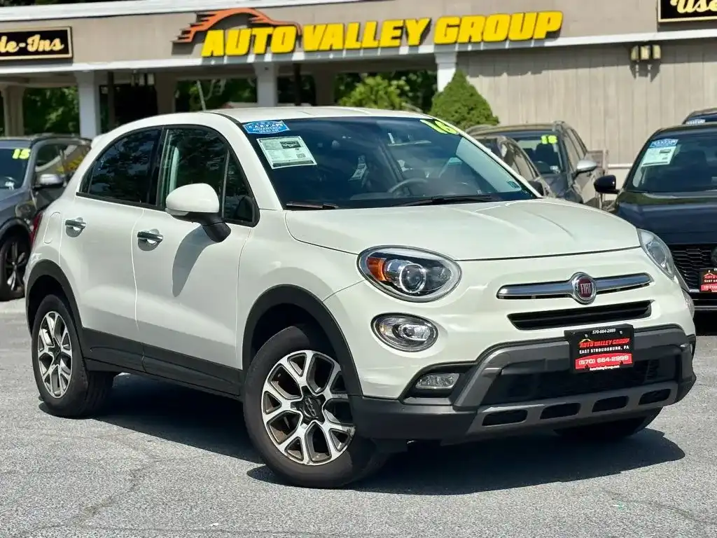 2016 FIAT 500X Lounge AWD's photo