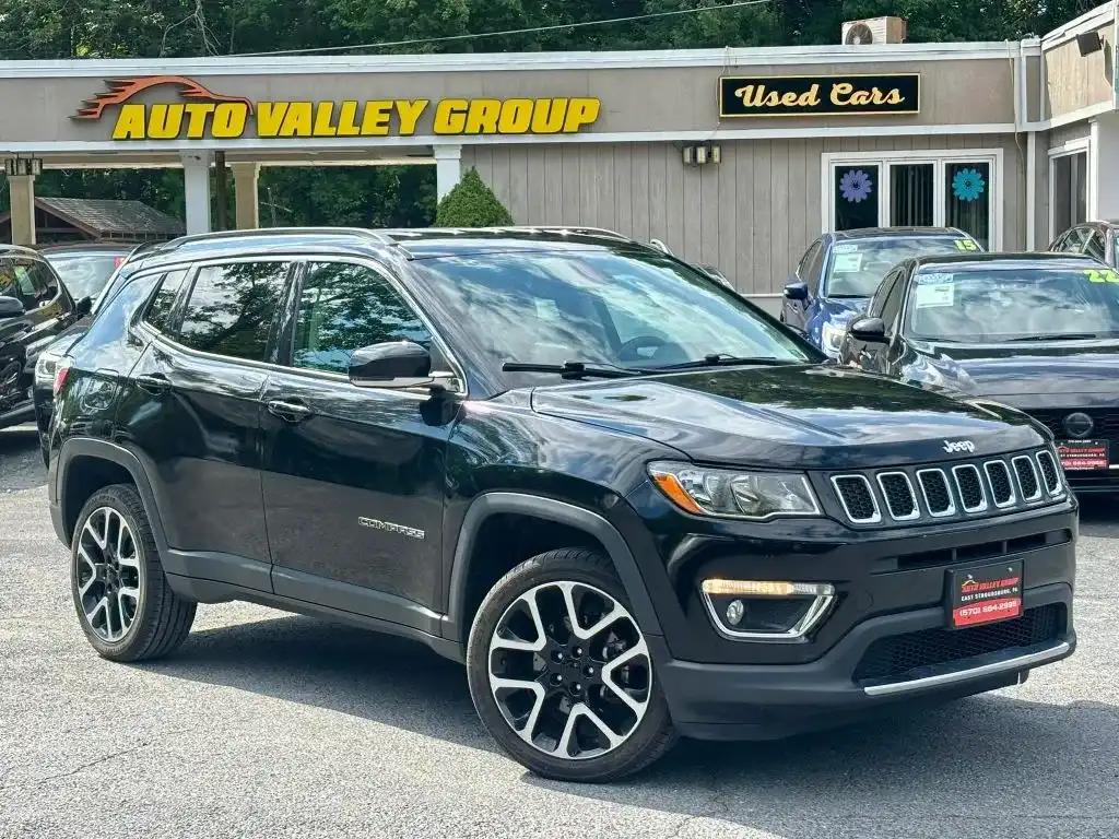 2018 Jeep Compass Limited 4X4's photo