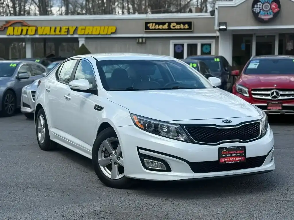 2015 Kia Optima LX Auto's photo