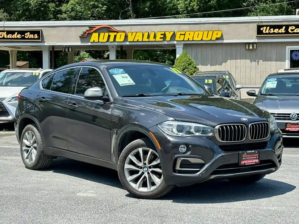 2017 BMW X6 xDrive35i's photo