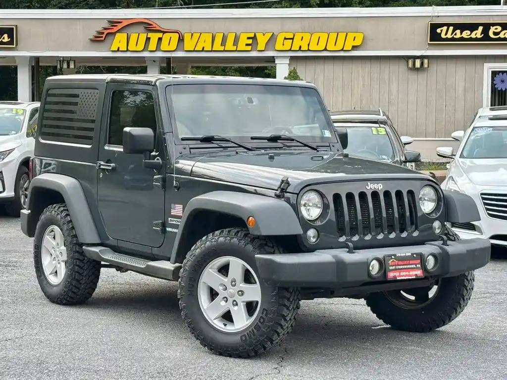 2017 Jeep Wrangler Sport S's photo