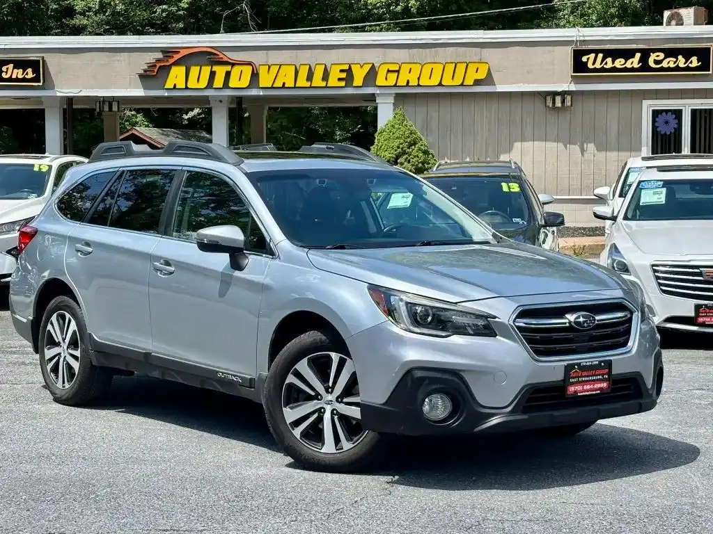 2018 Subaru Outback 2.5i Limited's photo