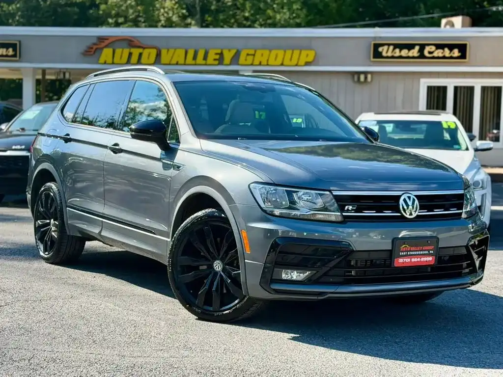 2020 Volkswagen Tiguan 2.0T SEL 4Motion's photo