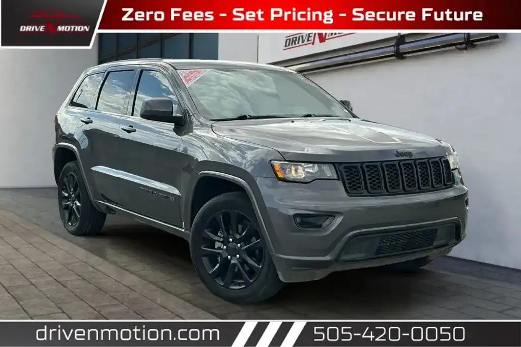 2020 Jeep Grand Cherokee Altitude 4WD's photo