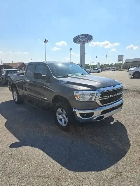 2022 RAM 1500 Big Horn/Lone Star 4x4 Quad Cab 6'4's photo