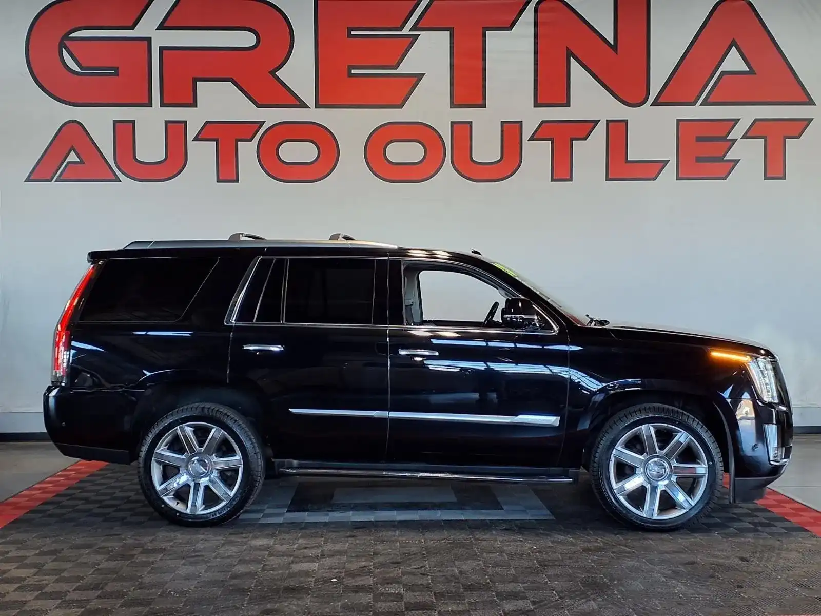 2020 Cadillac Escalade AWD Luxury's photo