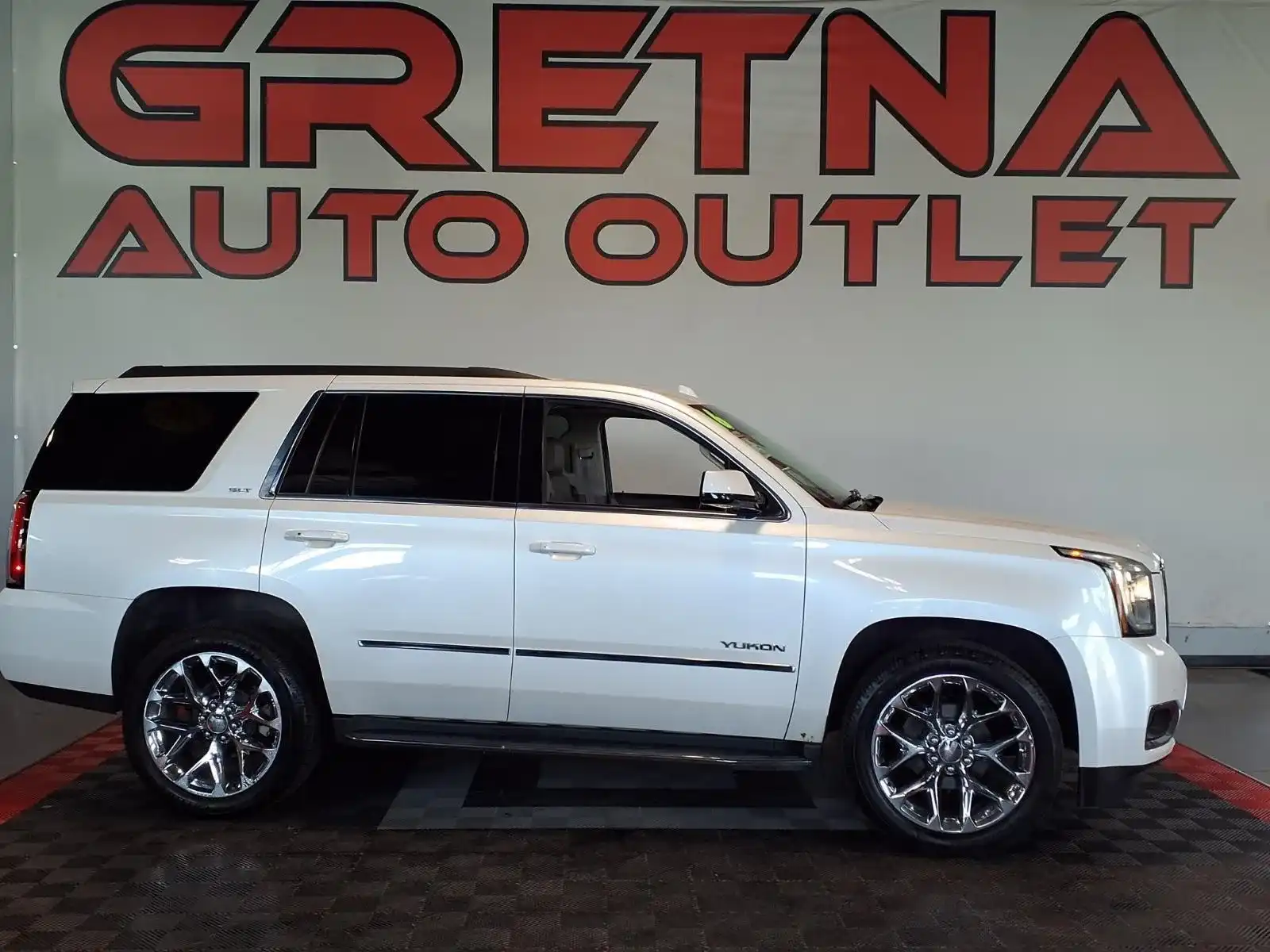 2016 GMC Yukon 4WD SLT's photo