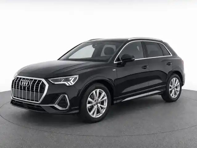 2025 Audi Q3 45 TFSI S Line Premium quattro's photo