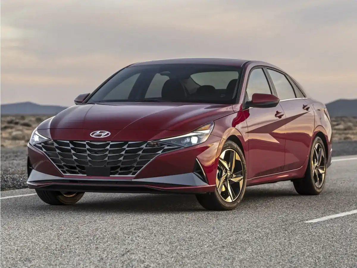 2021 Hyundai Elantra 2.0 SE IVT SULEV's photo