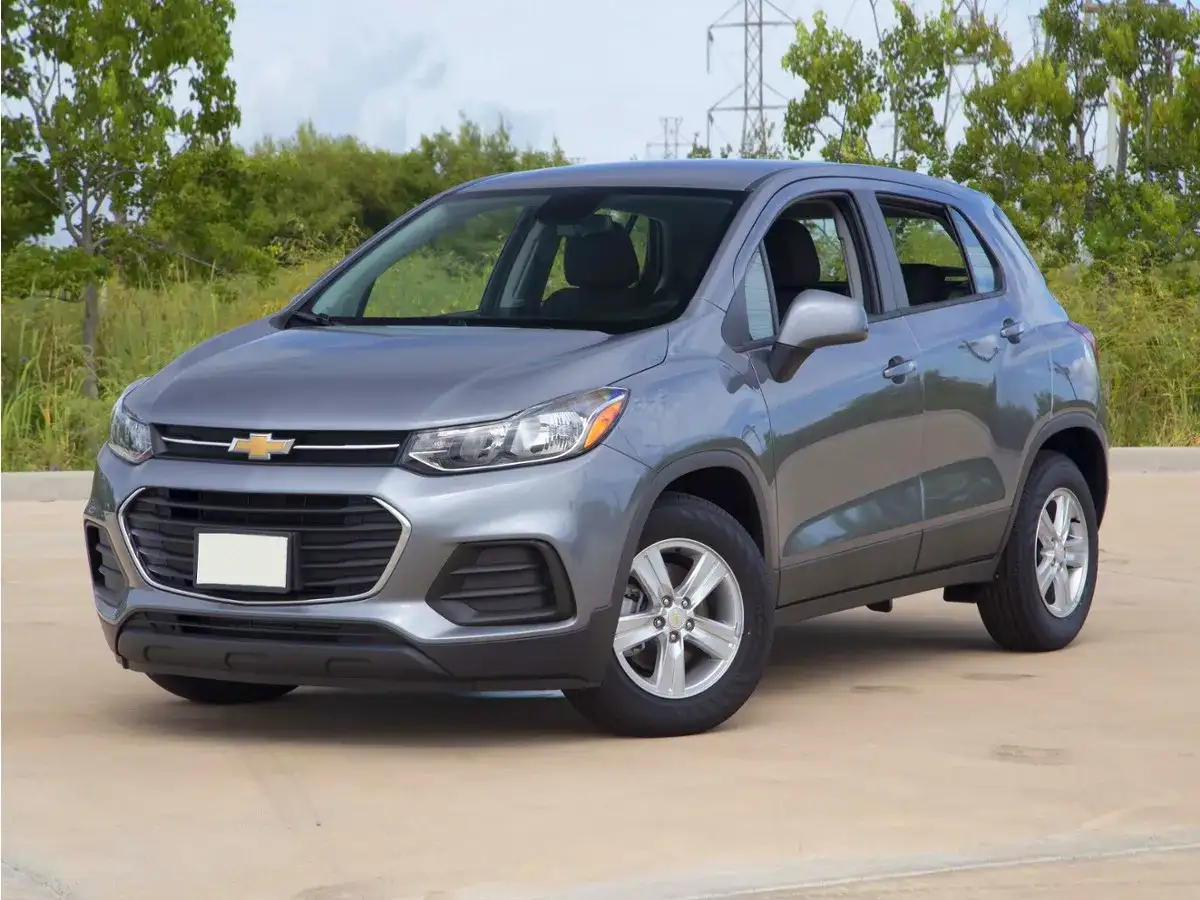 2021 Chevrolet Trax LS AWD's photo