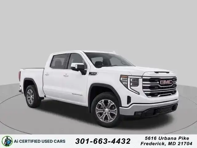 2024 GMC Sierra SLT 4WD Crew Cab Short Box's photo