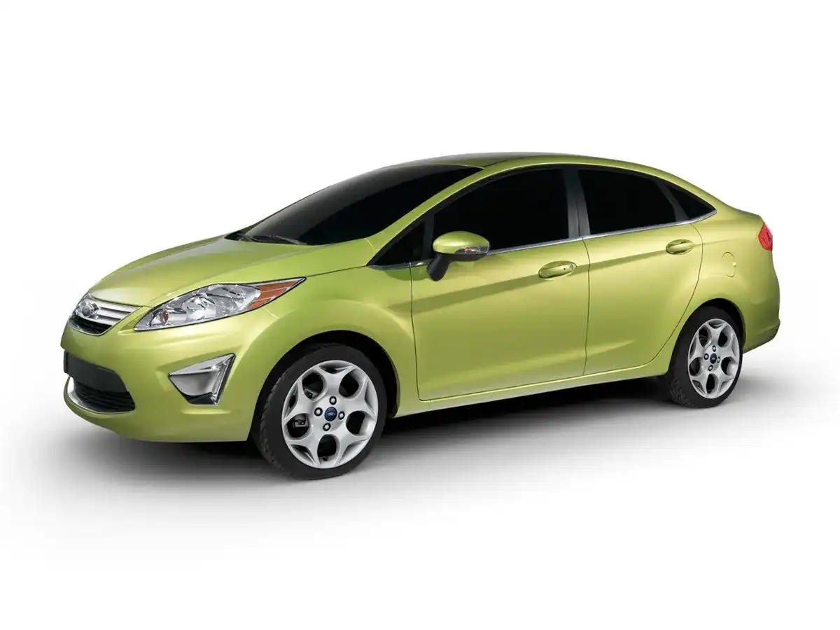 2013 Ford Fiesta SE Sedan's photo