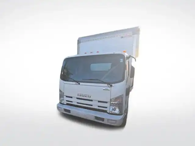 2013 Isuzu NPR-HD's photo