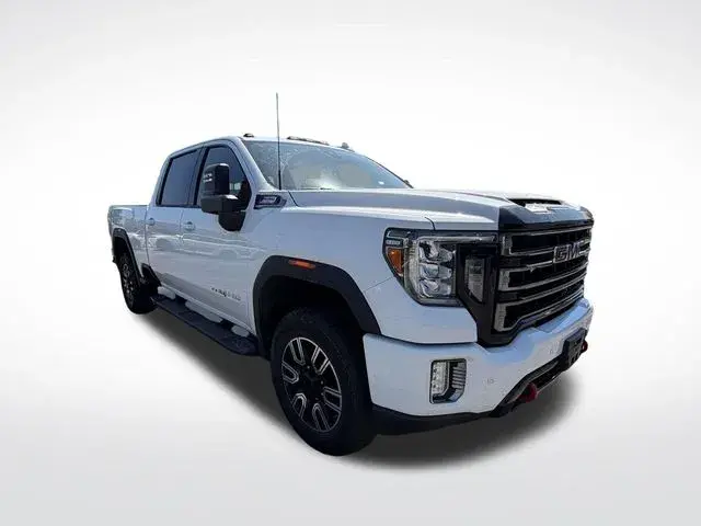 2020 GMC Sierra AT4 4WD Crew Cab Standard Box photo 5