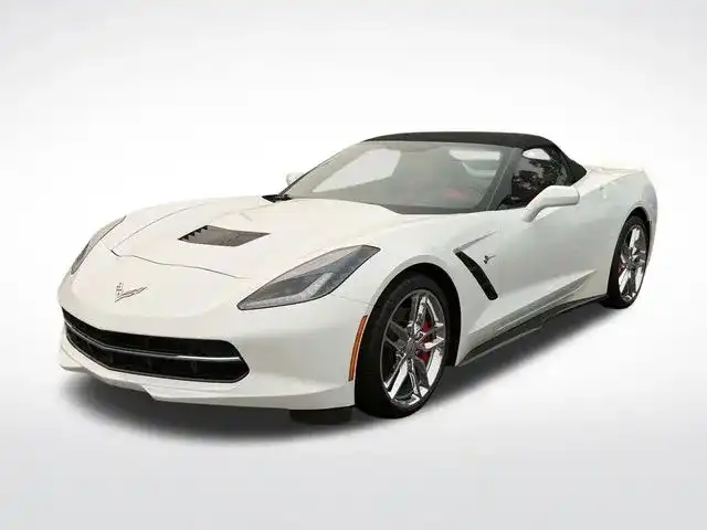 2015 Chevrolet Corvette Stingray Convertible w/Z51's photo