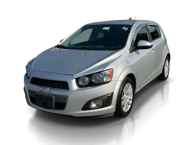 2015 Chevrolet Sonic 5dr LT Manual's photo
