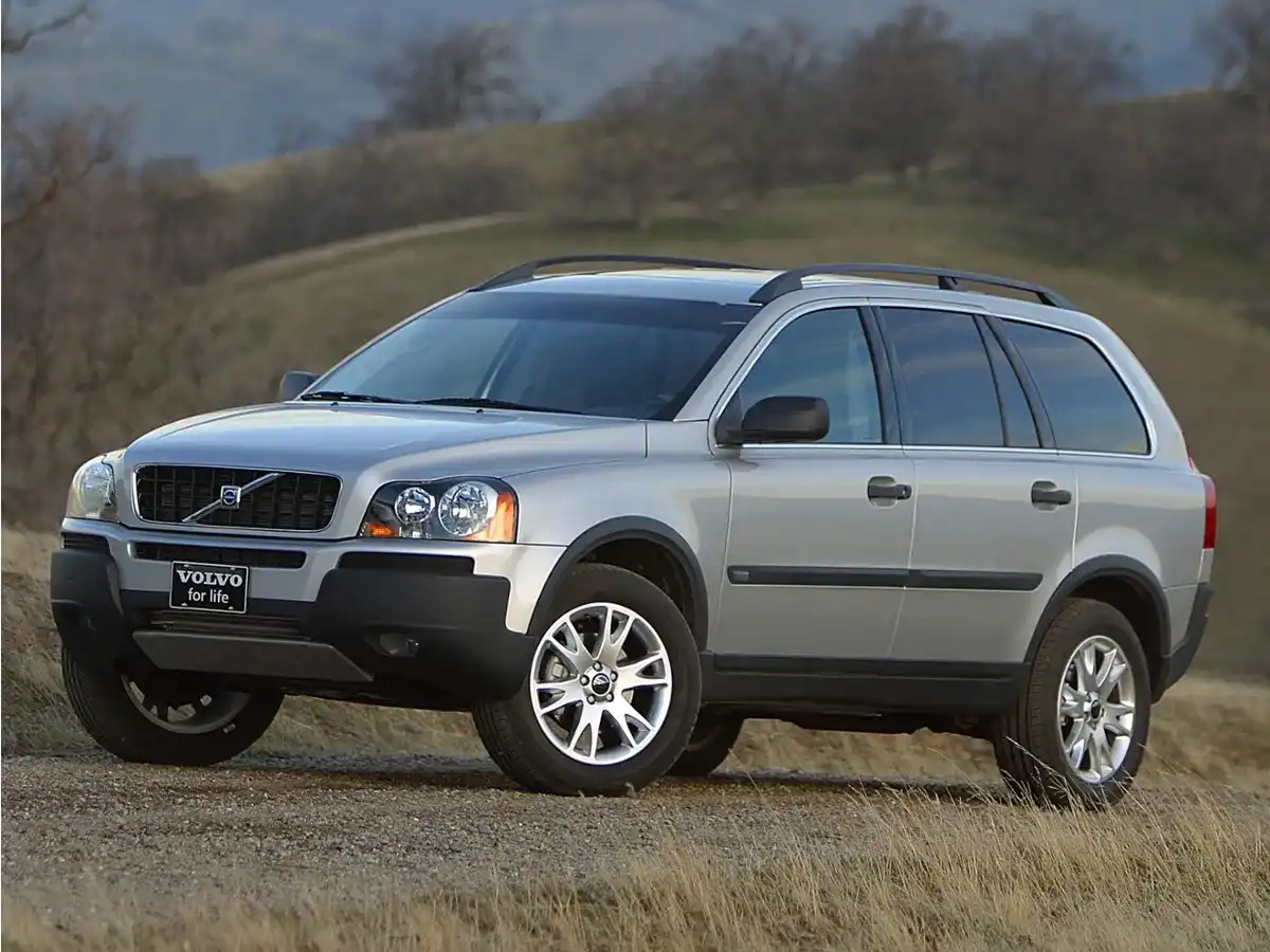 2004 Volvo XC90 2.5T AWD's photo