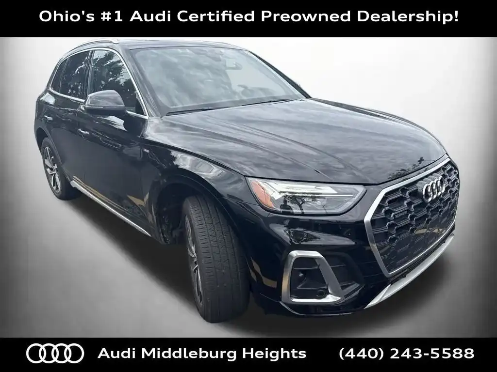 2023 Audi Q5 45 Premium's photo