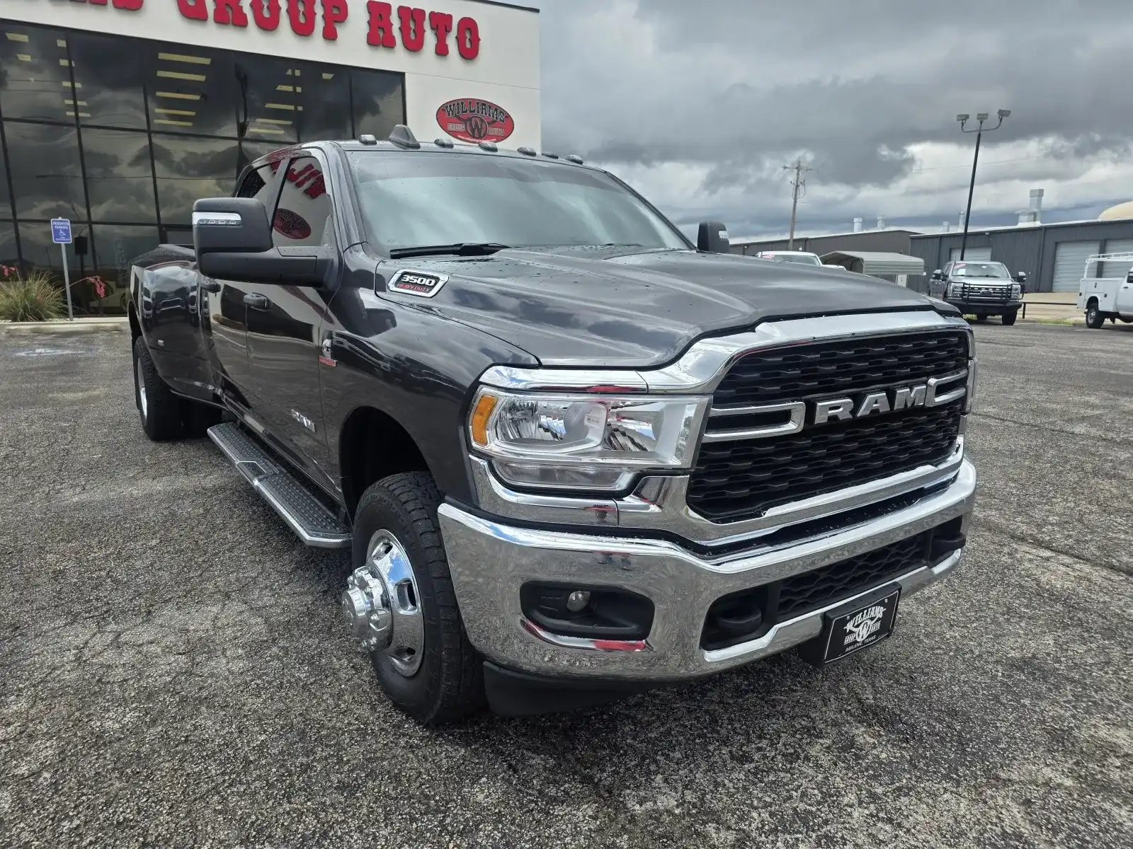 2024 RAM 3500 Big Horn 4X4 Crew Cab LWB's photo