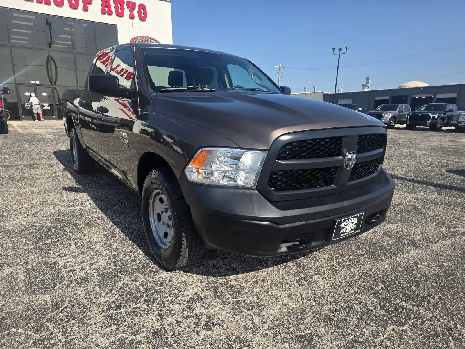 2019 RAM 1500 Classic Tradesman 4x4 Crew Cab 5'7's photo