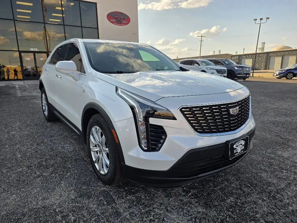2019 Cadillac XT4 Luxury FWD's photo