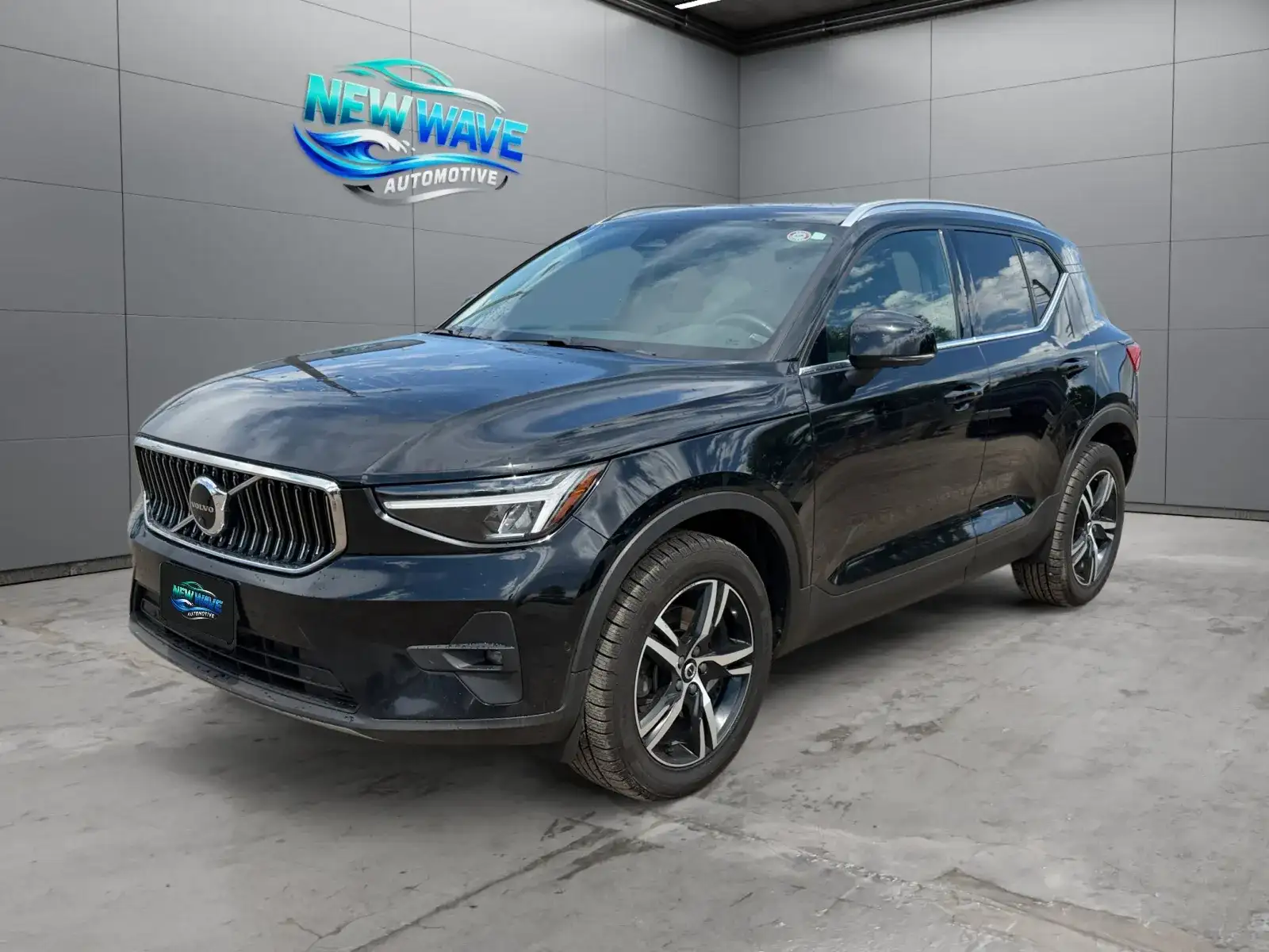 2023 Volvo XC40 B5 Plus Bright AWD's photo