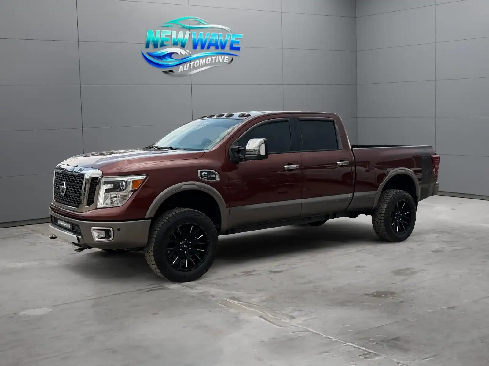 2016 Nissan Titan XD Platinum Reserve Diesel Crew Cab 4WD SWB's photo