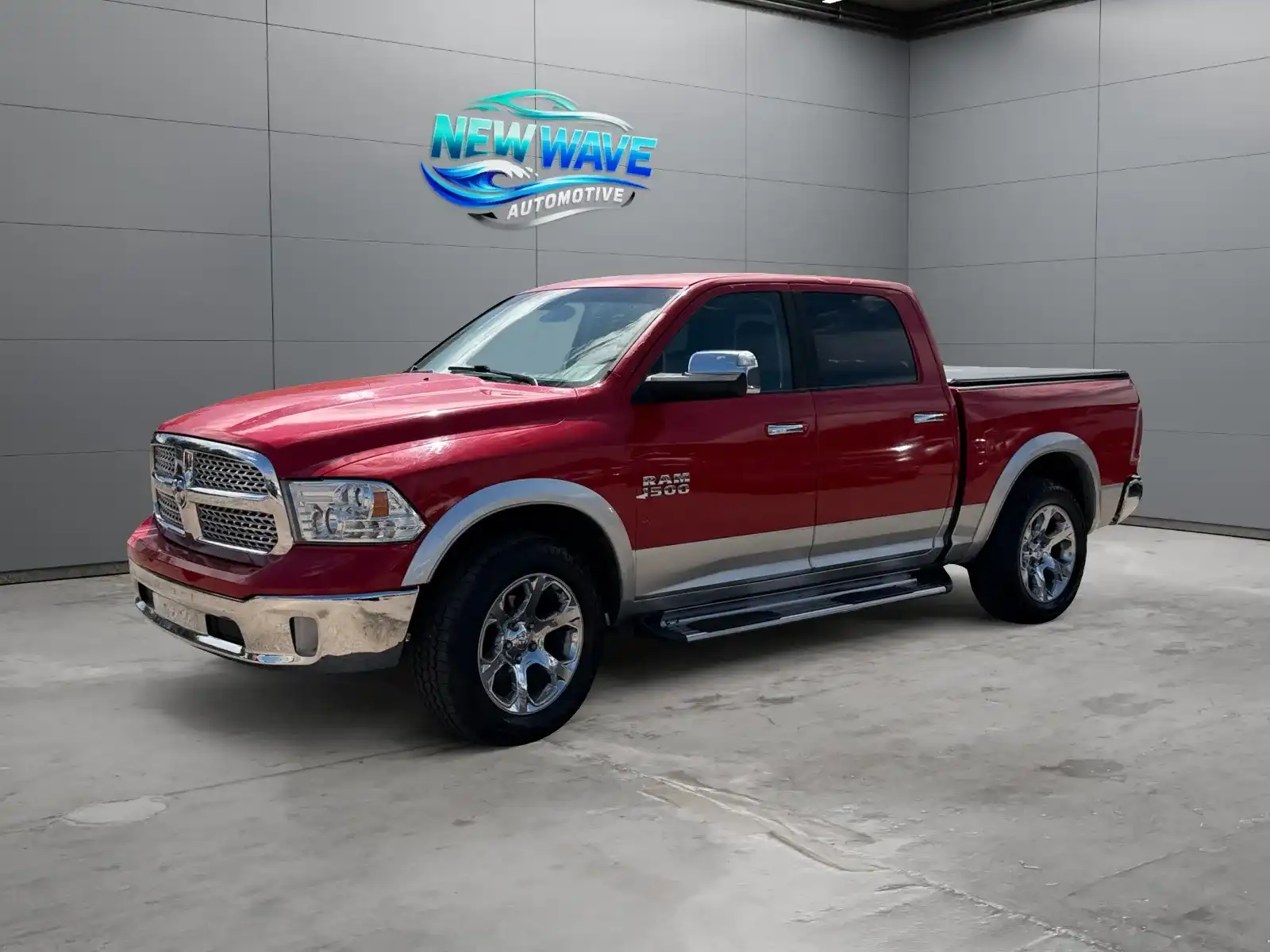 2016 RAM 1500 Laramie 4WD Crew Cab 5'7's photo