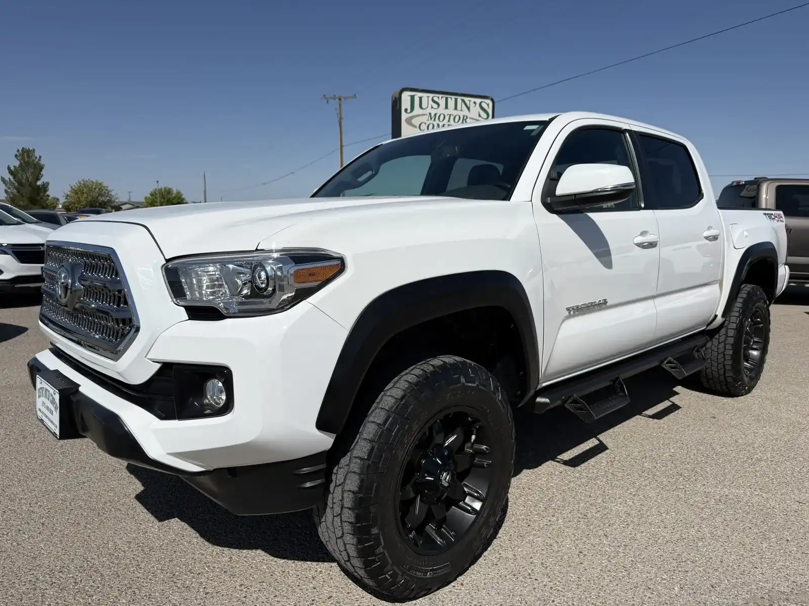 2016 Toyota Tacoma TRD Off Road Double Cab 4x4 V6 M/T SB's photo