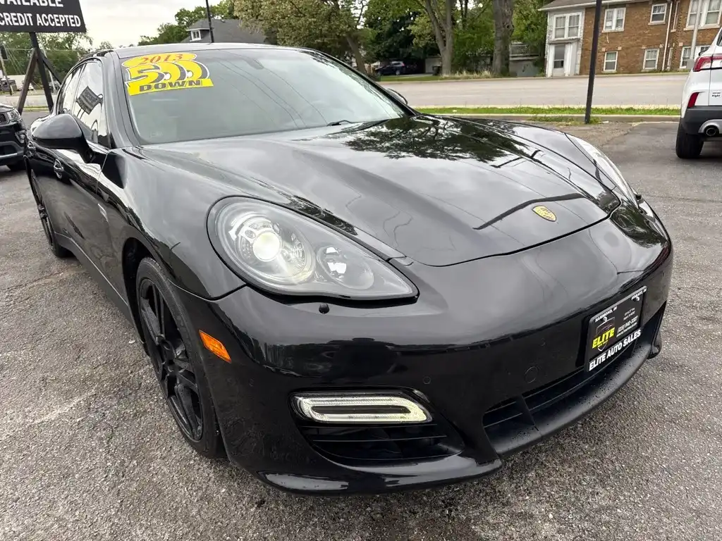 2013 Porsche Panamera GTS's photo