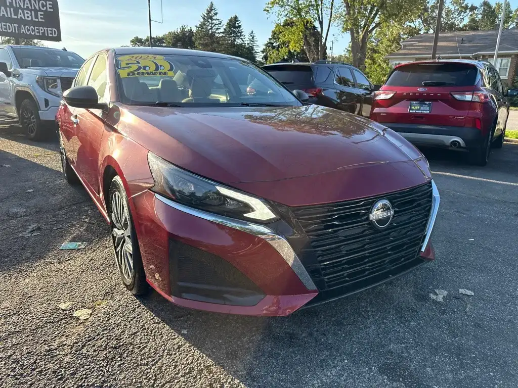 2025 Nissan Altima 2.5 SV's photo