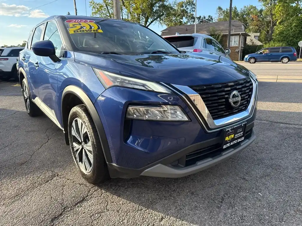 2023 Nissan Rogue SV AWD's photo