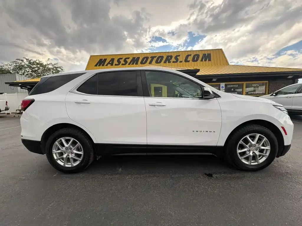 2022 Chevrolet Equinox LT 1.5T's photo