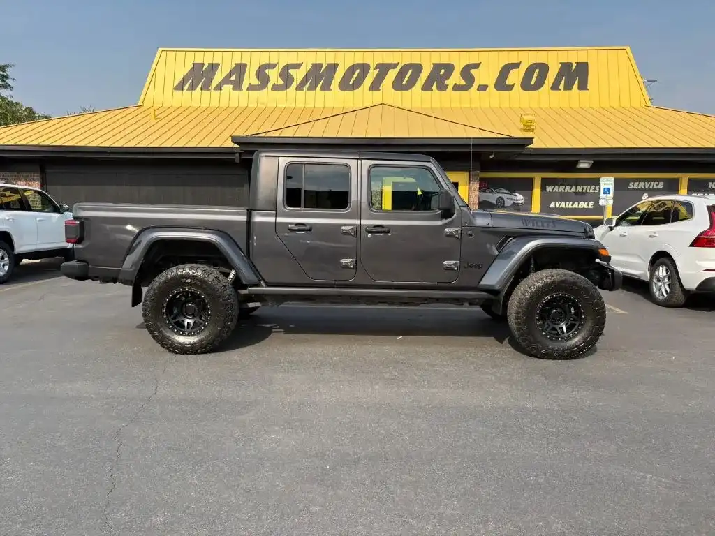 2022 Jeep Gladiator WILLYS's photo