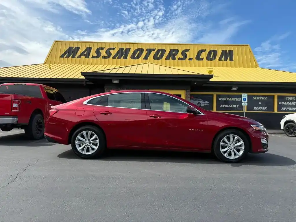 2025 Chevrolet Malibu 1LT's photo