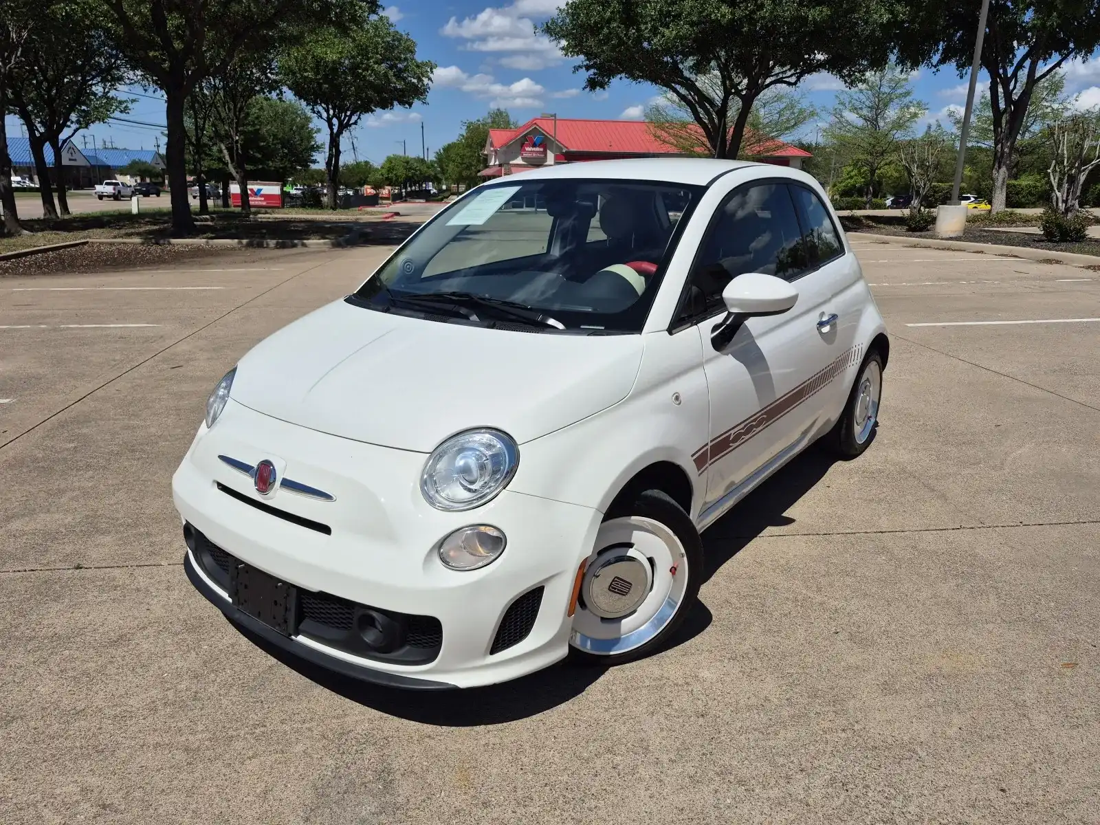 2019 FIAT 500 Lounge 1957 Retro Edition's photo