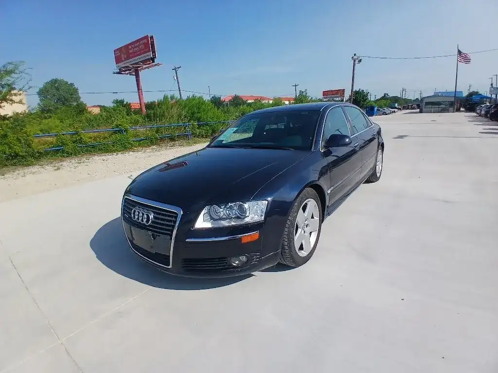 2007 Audi A8 L 4.2 Quattro's photo