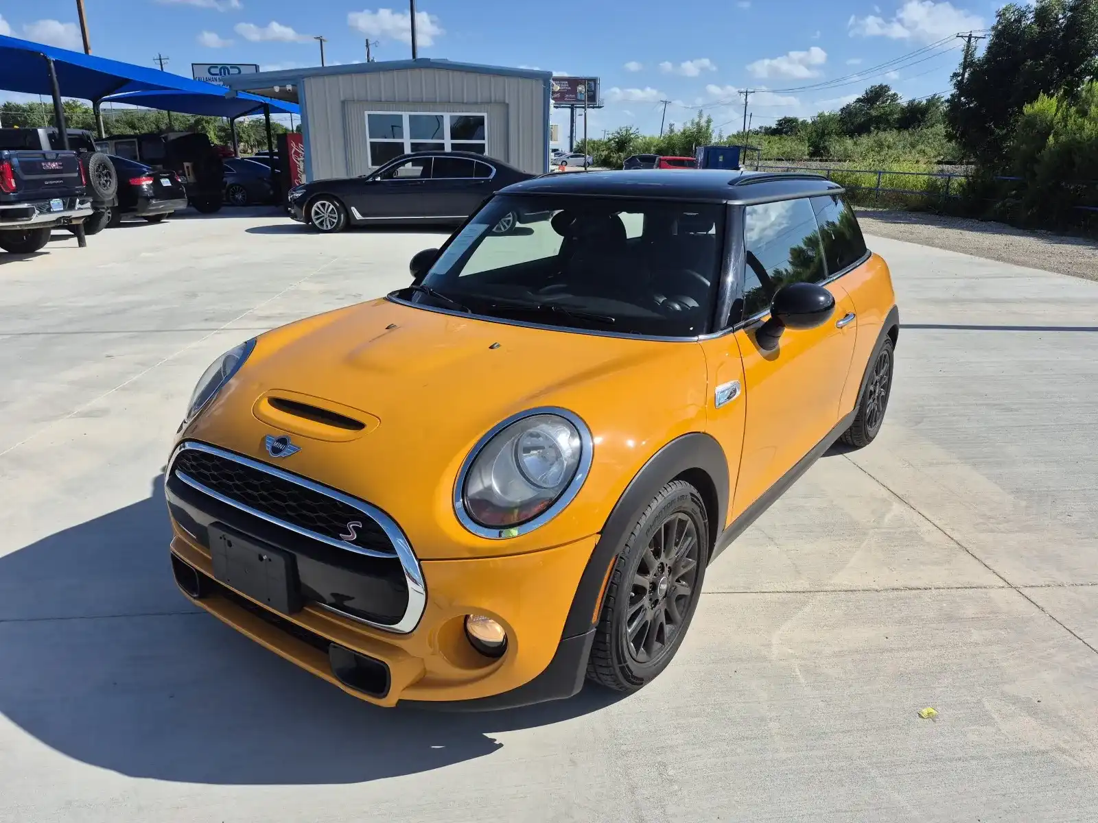2015 MINI Cooper S's photo