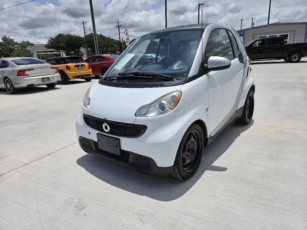 2015 smart fortwo pure's photo
