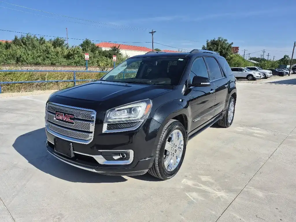 2015 GMC Acadia FWD Denali's photo