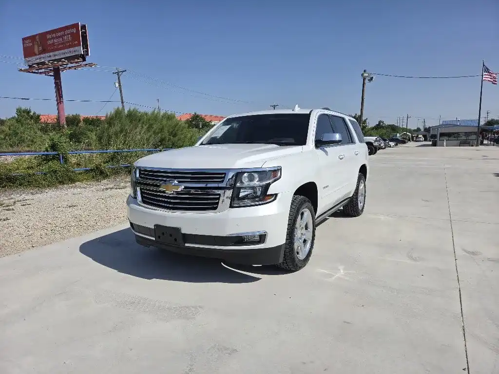 2017 Chevrolet Tahoe 4WD Premier's photo